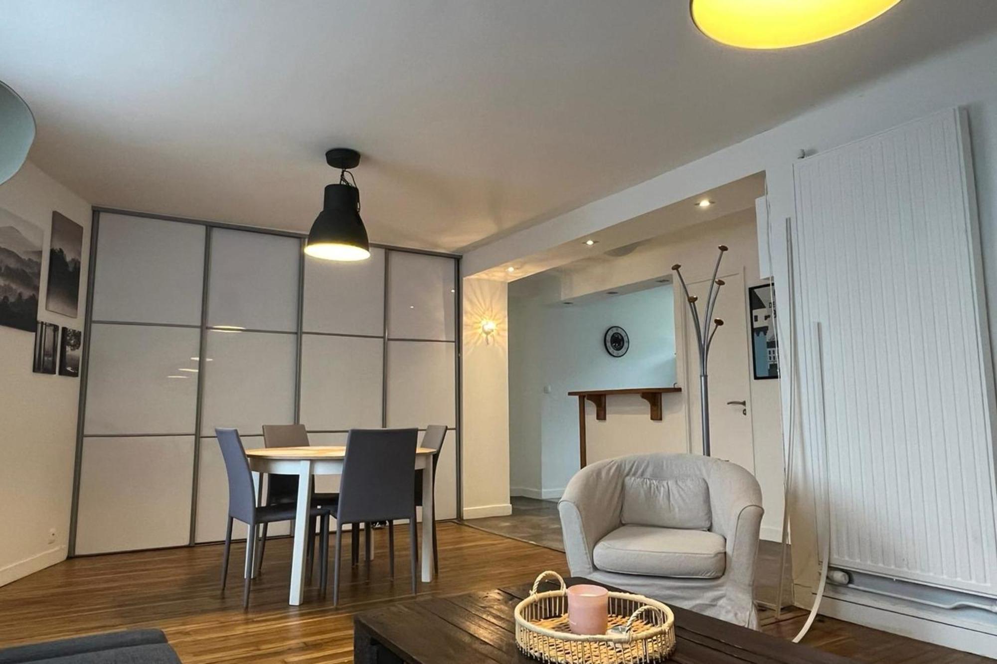 Charming Cozy Nest In Nantes Apartment Exterior photo